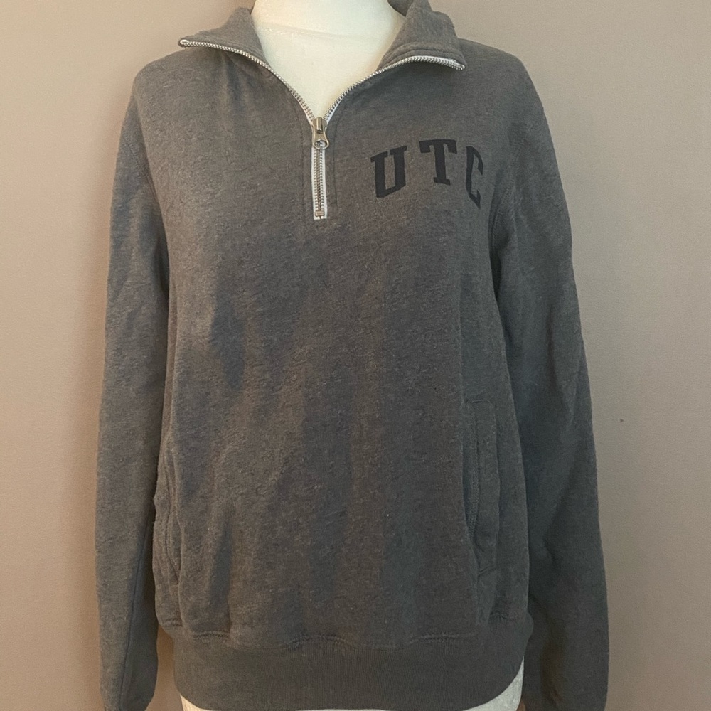 University of TN - Chattanooga (UTC) Sweatshirt S